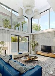 Sennett Estate (D13), Terrace #546628581